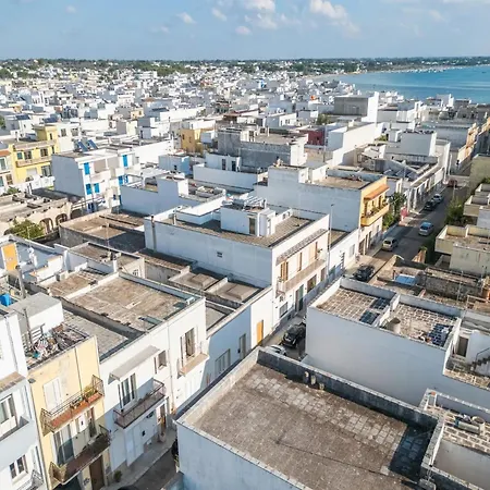 בית נופש Rossini 14 Centro E Mare A Piedi פורטו צ'זראו